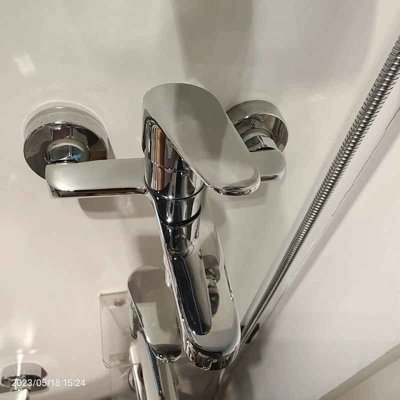 New Divertor System Bathroom Shower Faucet Economic Faucet Bath & Shower Faucets